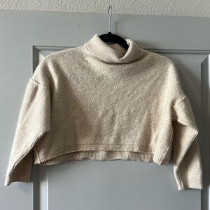 Free People Cropped Turtleneck Quarter Sleeve Cream Sweater Size XS